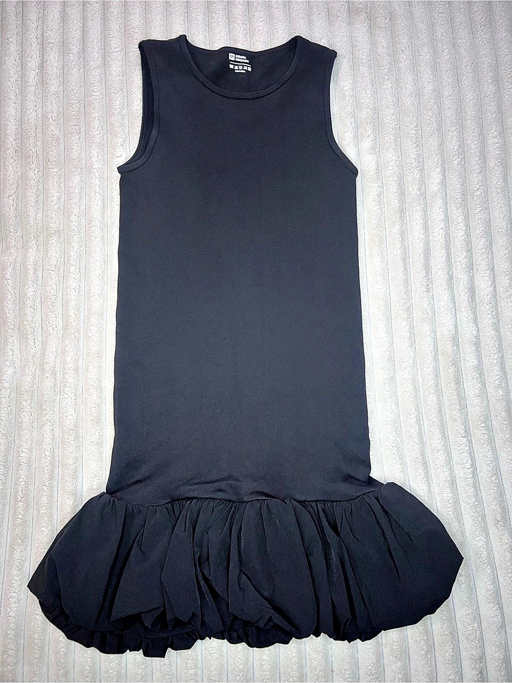 Ruffle Hem Mini Dress in Black Size Medium